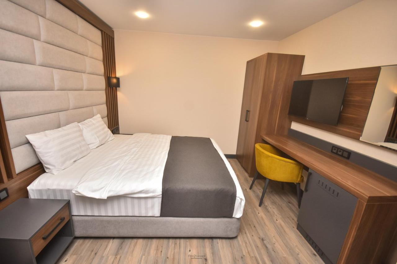 ホテル Batumi View Luxury エクステリア 写真